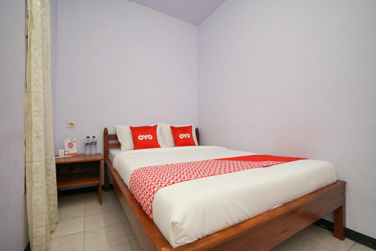 Oyo 2120 Pieter Homestay Bromo Probolinggo Exterior foto